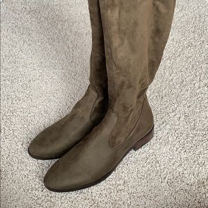 NWT Ivanka Trump Khaki Boots